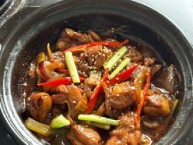 干锅鸡公煲商用制作方法,源头直供成品酱,量大价优