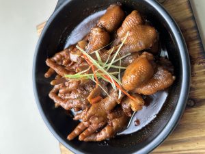 黑鸭鸡爪煲商用成品酱料/标准化操作流程